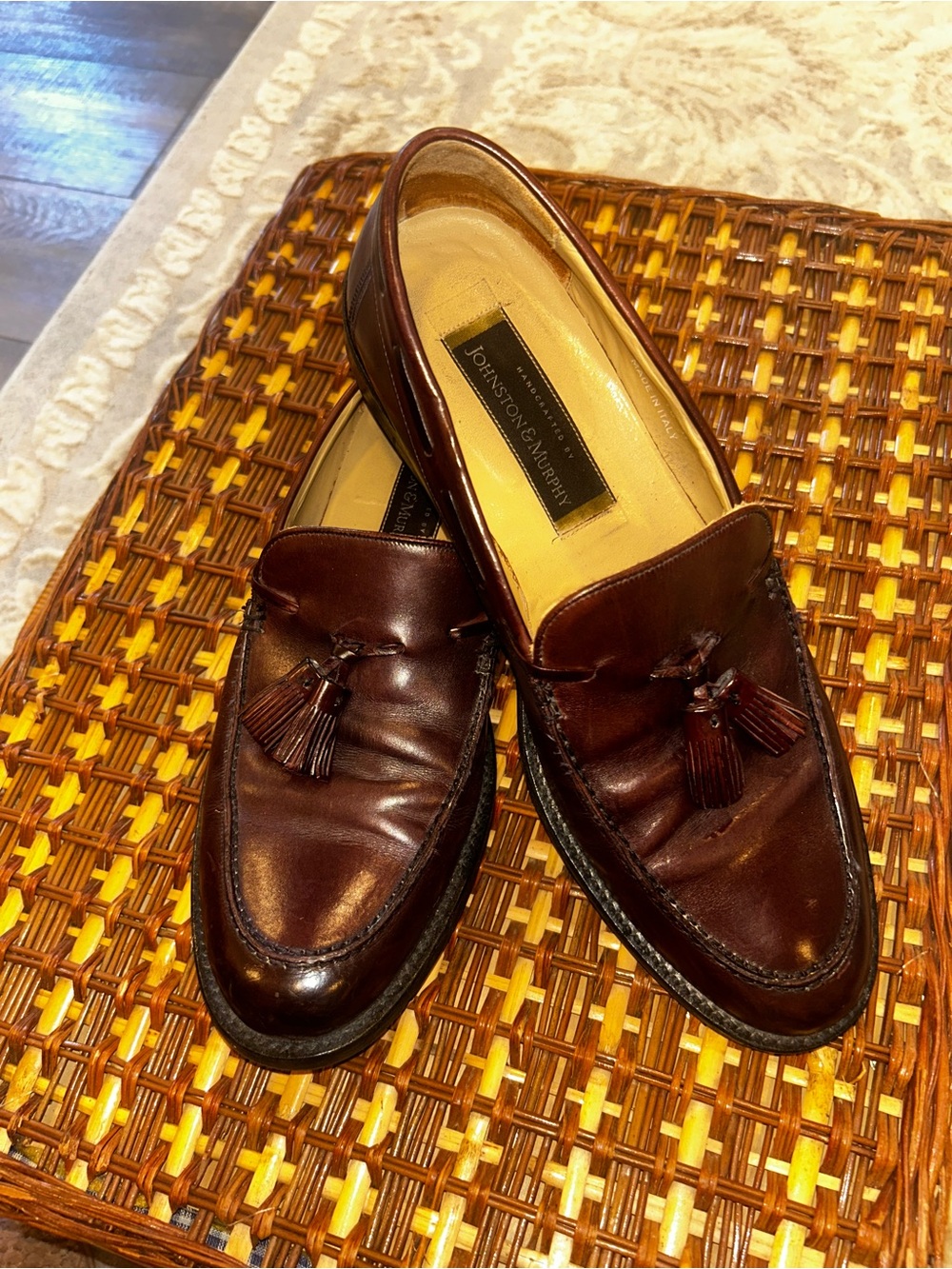 Johnston & Murphy Men's Dark Brown Leather Tassel Loafers